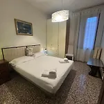 Rosa Casa de hóspedes