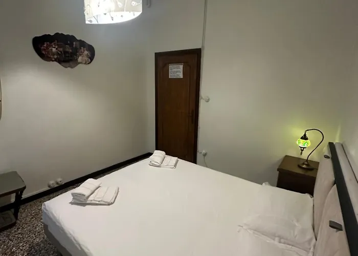 Rosa * Βενετία