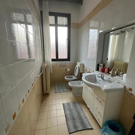 בית הארחה Rosa *