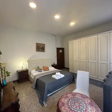 Rosa בית הארחה ונציה