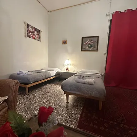 Rosa בית הארחה ונציה